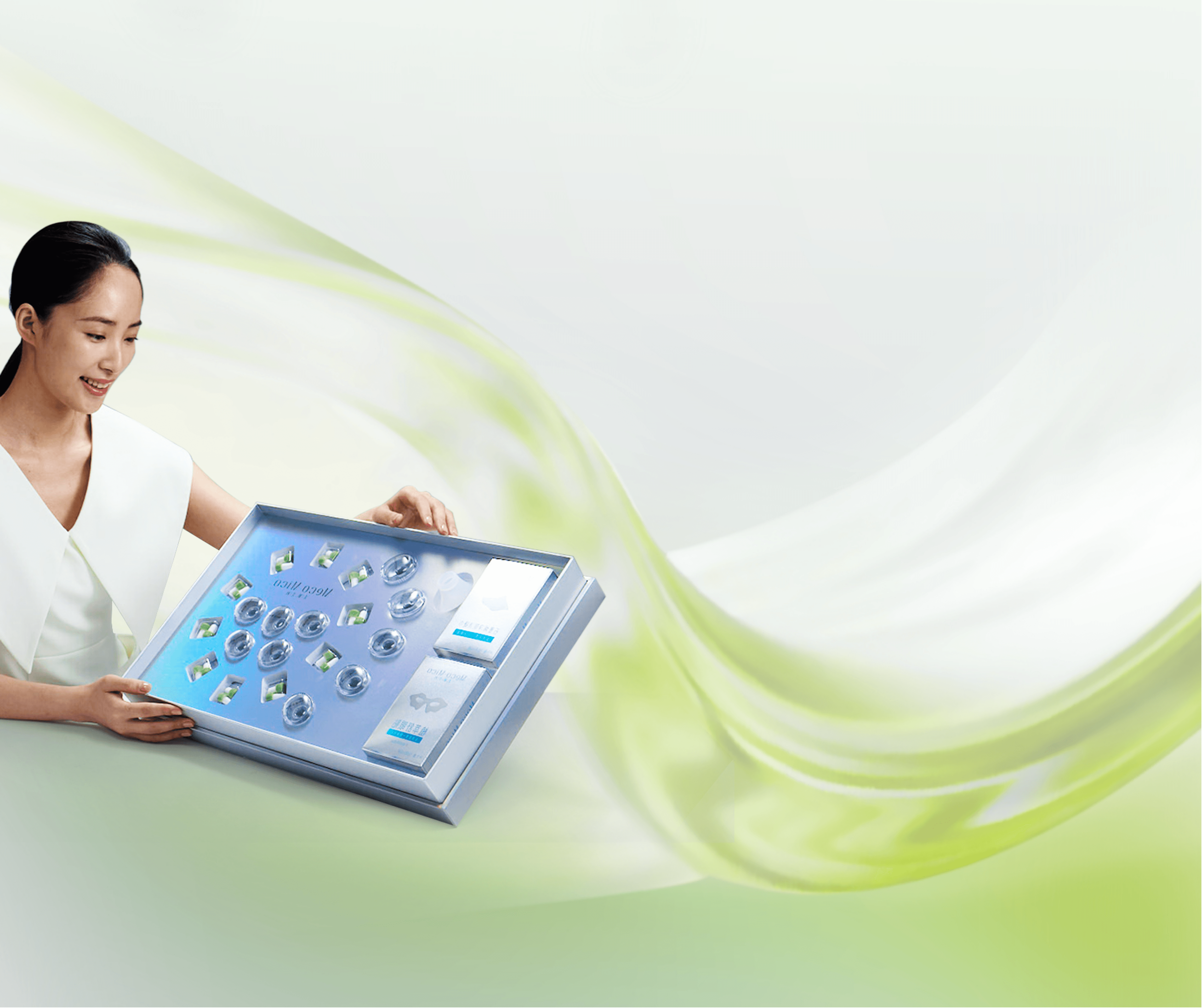 舒润养眼植萃液背景